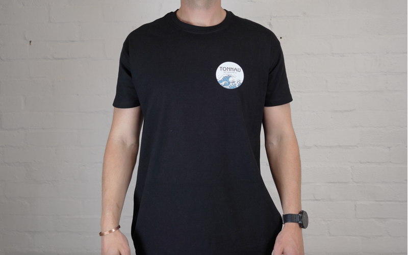 Mount Tonnau Short Sleeved T-Shirt in Black-4